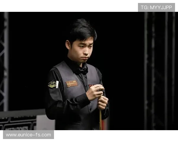 中国新星再创奇迹 连续击败三位种子选手挺进网球大师赛四强