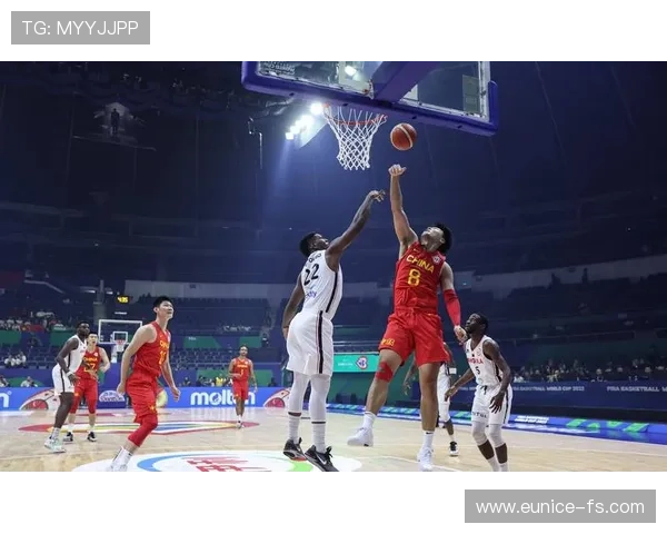 中国男篮逆袭成功力克澳大利亚 全队展现顽强拼搏精神迎接世界杯挑战