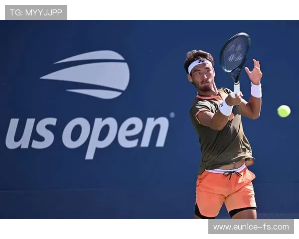 全球网球新星崛起：年轻选手频频挑战大满贯冠军，赛场风云再起