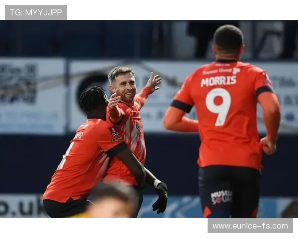 卢顿俱乐部迎来新赛季挑战 主教练力图带队突破英超困境