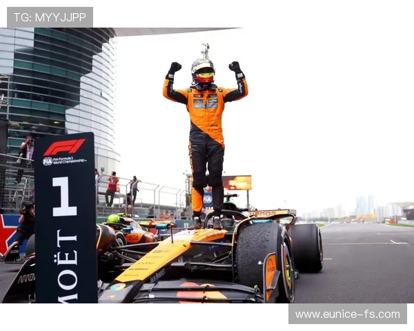 F1赛季进入关键阶段 各车队备战最后几场争夺总冠军 F1赛季进入关键阶段 各车队备战最后几场争夺总冠军