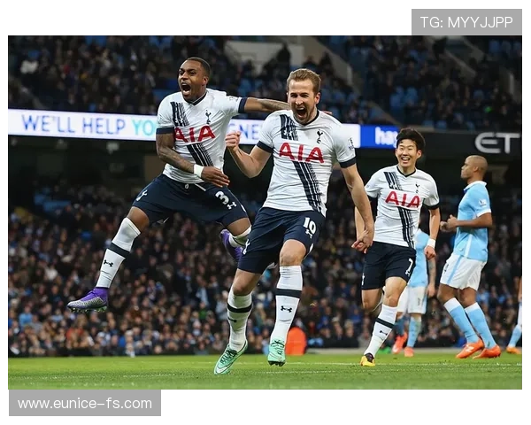 柏林联俱乐部再创德甲奇迹球队逆袭崛起引发球迷热烈关注