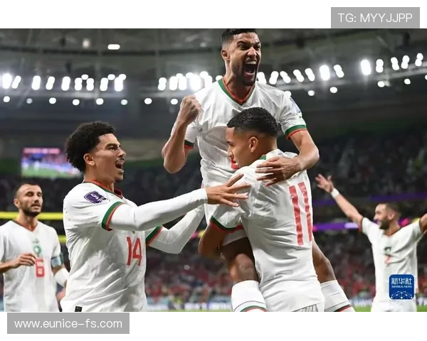 世界杯小组赛进入高潮 各队争夺激烈出线形势扑朔迷离