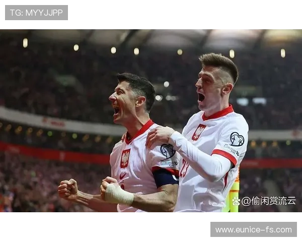 国际足坛风云再起多国豪强鏖战掀起新一轮冠军争夺激烈对决全球关注