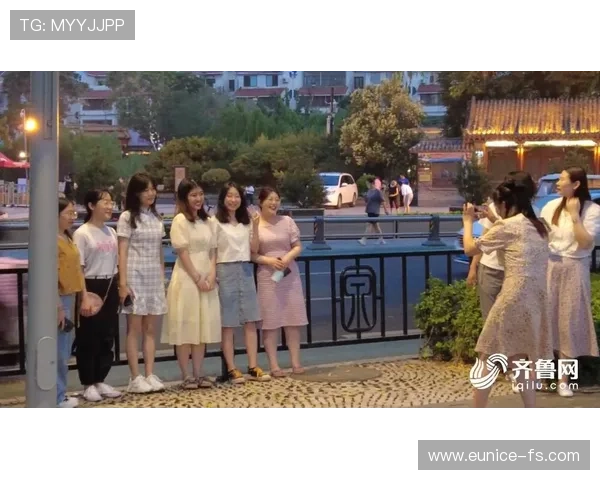 里昂俱乐部历史荣光与现代挑战的完美交织分析